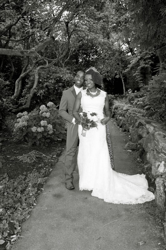 The Natural Bride: Sisterlocked Natural Bride - Huntress Locs